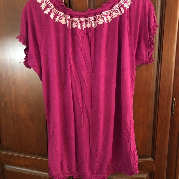 Fuscha top. Size M. Detailed embroidery and beading - Picture 4 of 6